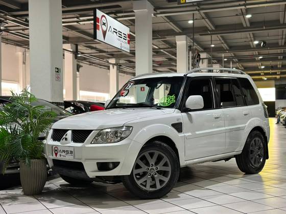MITSUBISHI PAJERO TR4 2.0 4X2 16V 140CV FLEX 4P AUTOMÁTICO